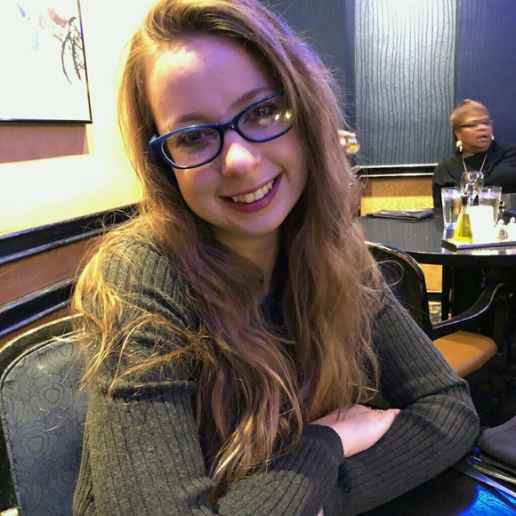 Meet your Posher, Jill - Picture 1 of 1